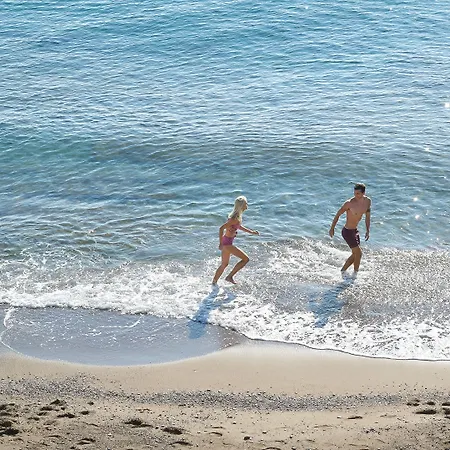אתר נופש Grecotel Luxme Dama Dama