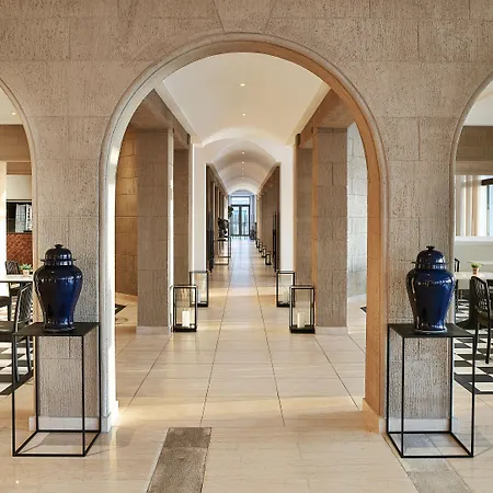 אתר נופש Grecotel Luxme Dama Dama Kallithéa
